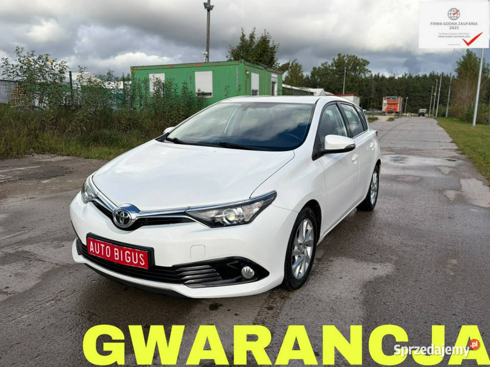 Toyota Auris ledy duza navi kamera cofania II elektryczne lusterka Lębork