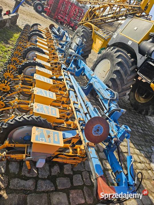 Siewnik 18 rzędowy do buraków i rzepaku Kleine