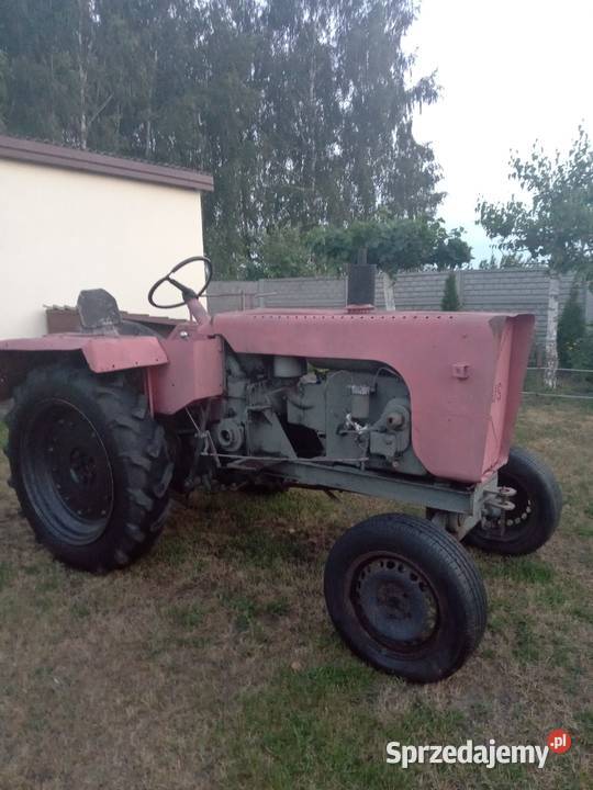 Traktor SAM s320