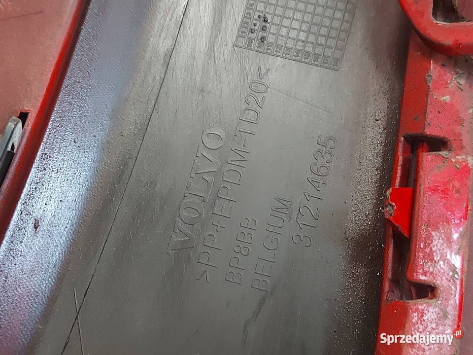 VOLVO C30 10r zderzak przód 31290460 Kielce