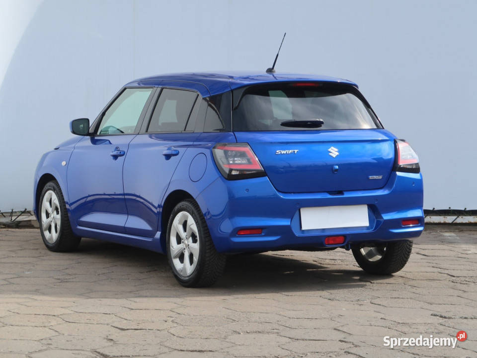 Suzuki Swift 12 Rok produkcji 2024 Samochody osobowe Łódź