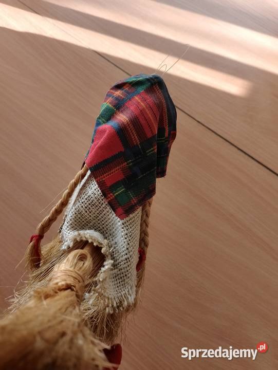 CZAROWNICA na miotle Baba Jaga ludowa lalka ze sprzedam