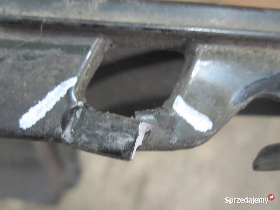 BMW E60 03r zderzak przód