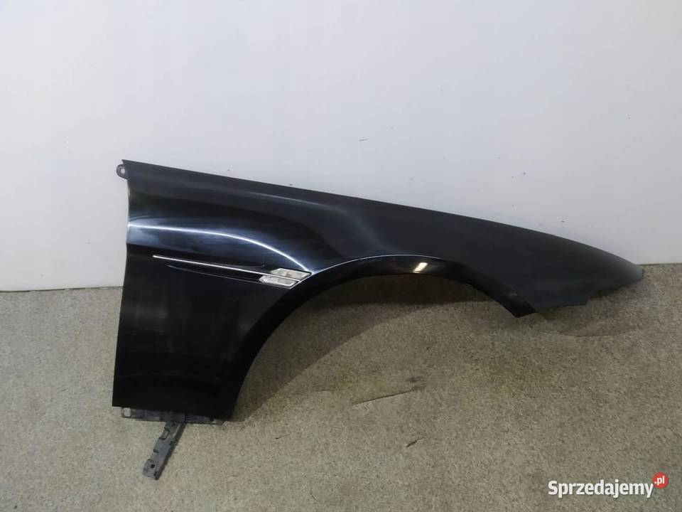 BŁOTNIK PRAWY PRZÓD CZARNY Bmw Seria 6 II