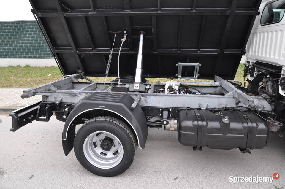 Nissan NT 400 3513 CABSTAR WYWROTKA 3 STRONNA Bilcza