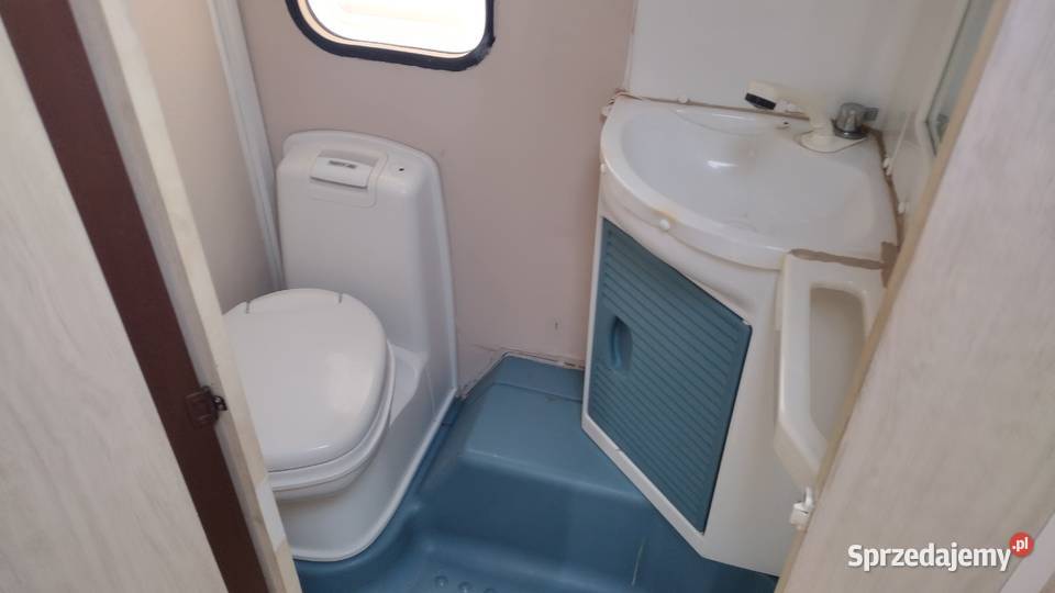 Przyczepa Kempingowa NIEWIADÓW model 390 2001r 4 izotermy Kielce