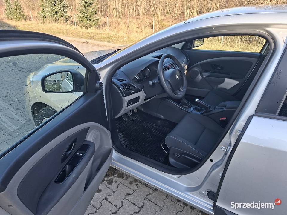 Renault Megane III 16GAZ 110 KLIMAelektrykaSALON poduszka powietrzna Megane Łódź