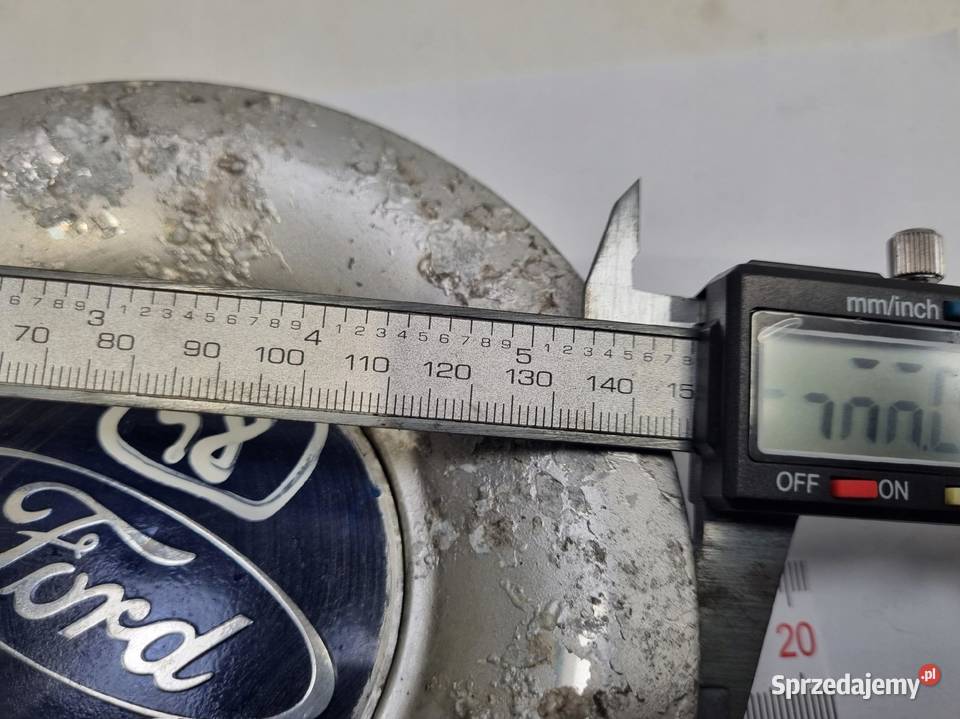 Ford DEKIELEK FELGI Kapsel kołpak 4M511A065GB Rudka