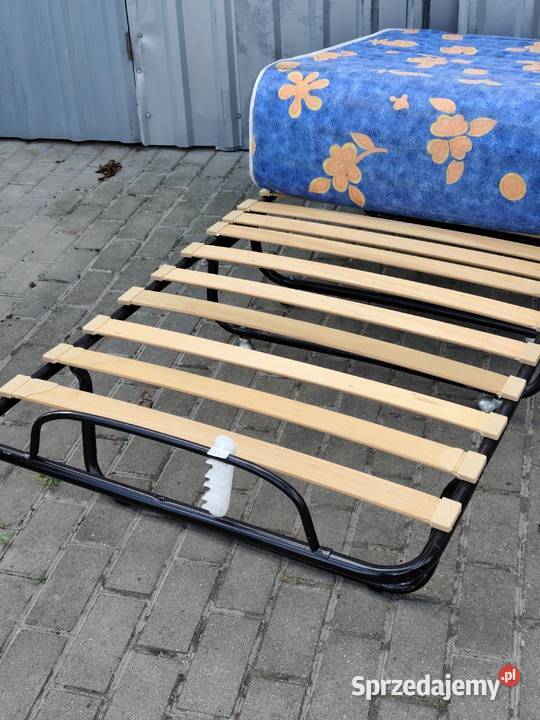 Składane Łóżko Polowe Turystyczne z Materacem Na Poddębice