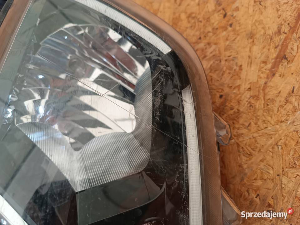 LAMPA LEWY PRZÓD EU 260609367R DACIA DUSTER II Nowy Tomyśl