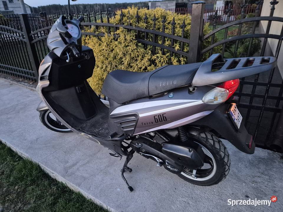 Skuter ZIPP Ferro 606 2T 49cc sprzedam 2014r podlaskie Ciechanowiec