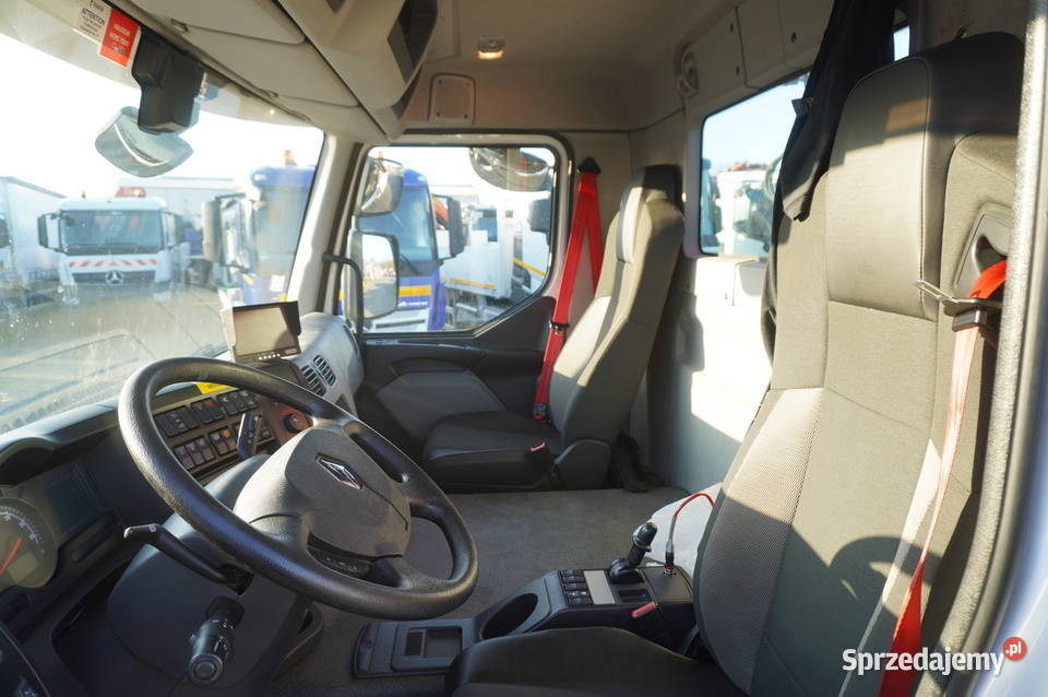 Renault C320 P 4x2 HDS Fassi 6 t 140 MTH Zasięg 10947kg Kraków