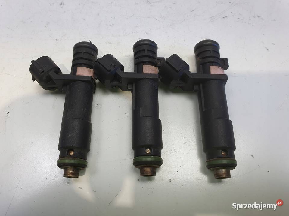 Citroen C4 Picasso 18 16V WTRYSKIWACZ wtrysk Janów sprzedam