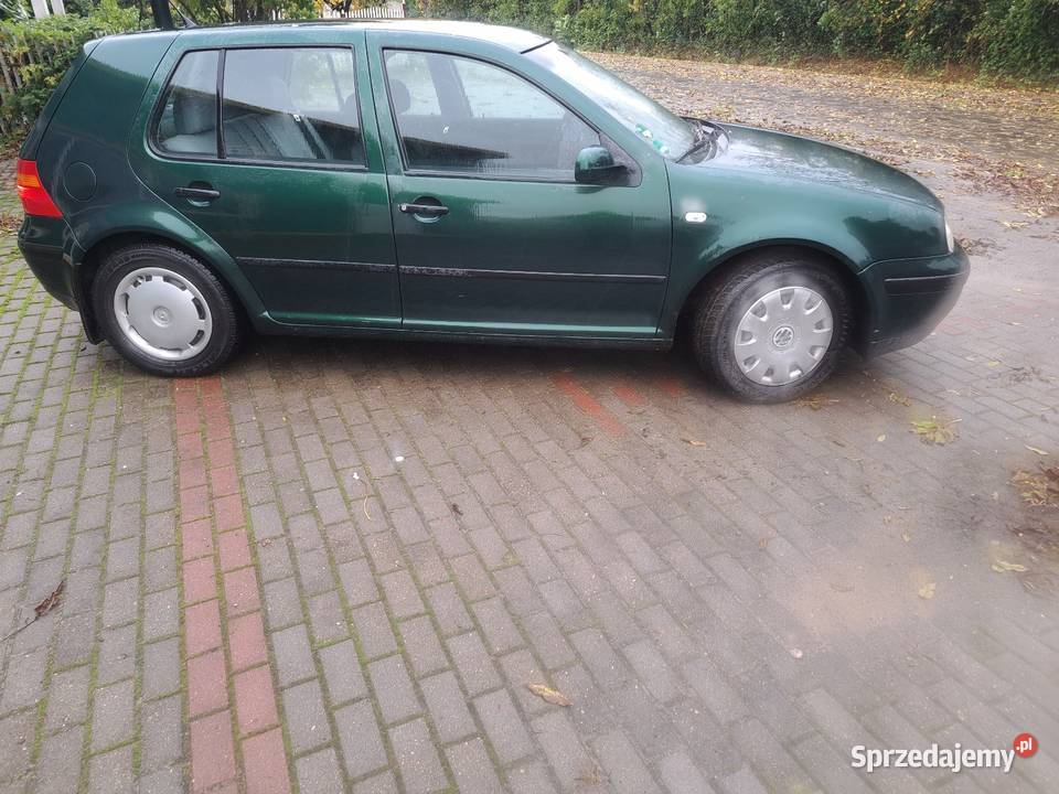 Vw golf 16 SR gaz do 2034r welurowa tapicerka