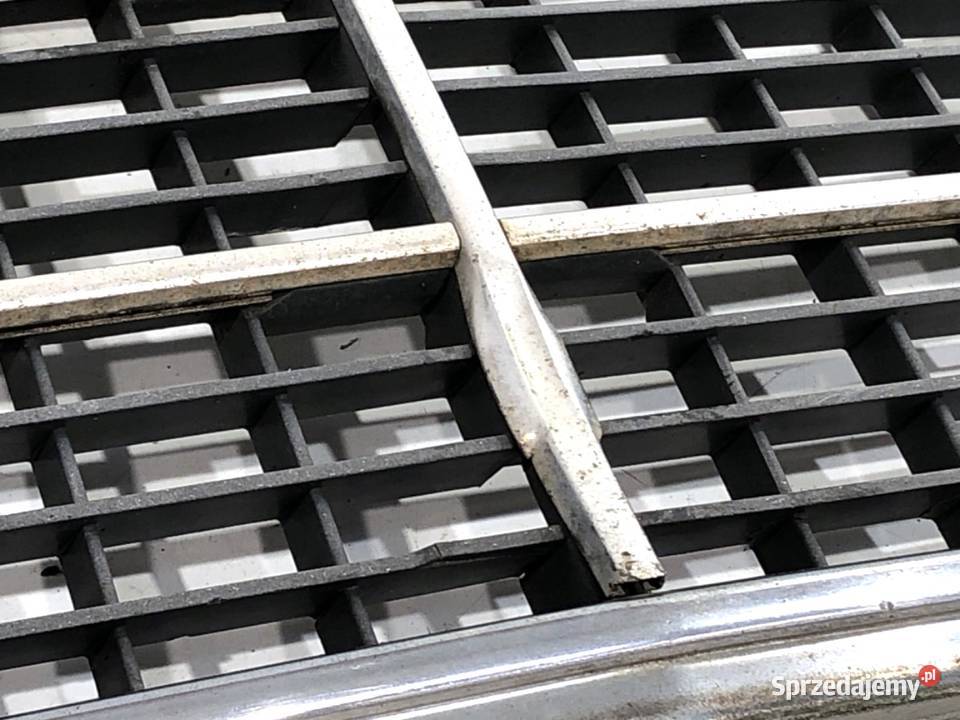 ATRAPA GRILL MERCEDES W210 9503 2108880023 osobowe podkarpackie