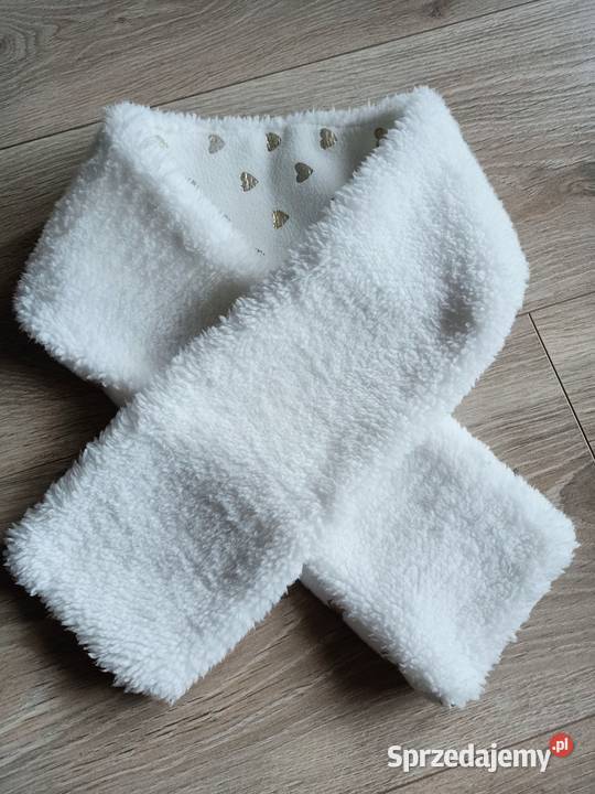 Szalik dziecięcy ecru w serca włochaty miekki Płock