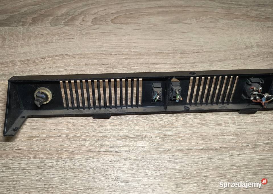 Panel z gniazdami Radmor 5102 Gdańsk