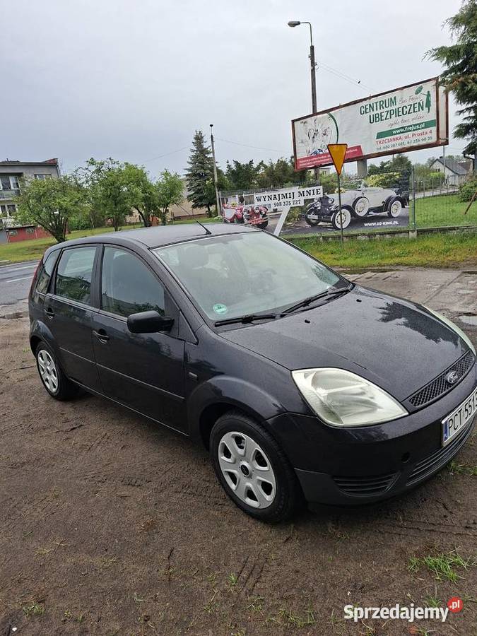 Ford Fiesta 13 benzyna 70 2005r 1300cm3 Trzcianka