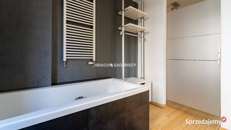 Mieszkanie Kraków prof Michała Bobrzyńskiego 57m