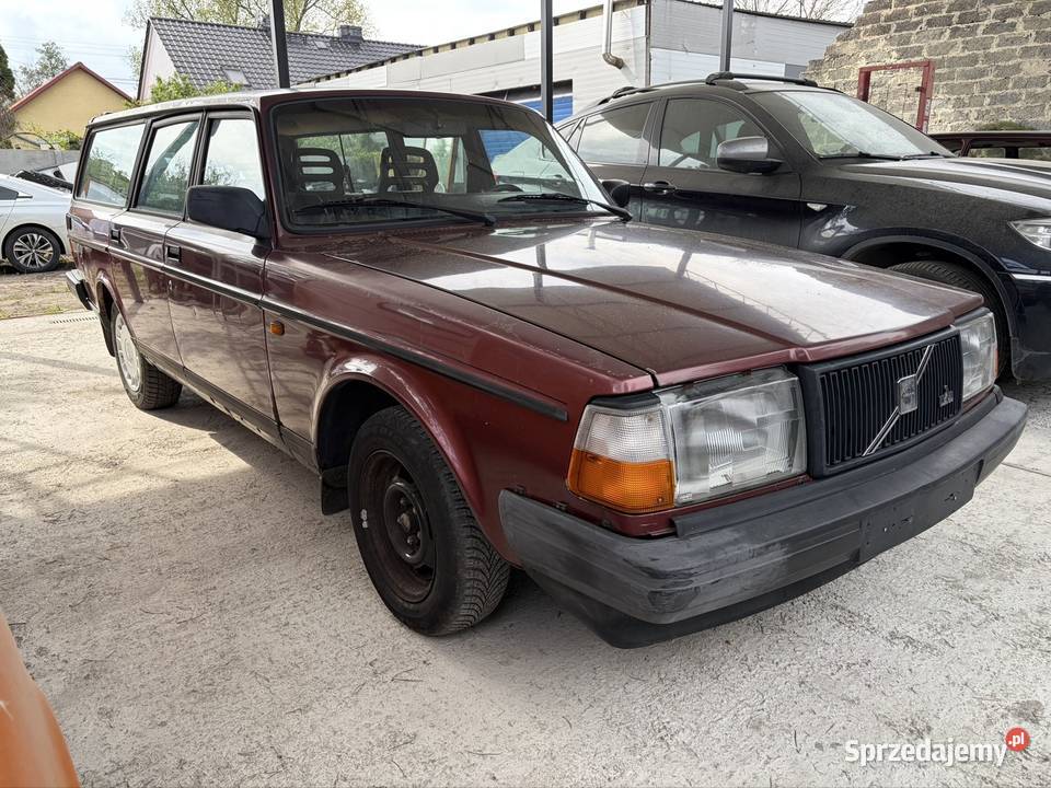 VOLVO 240 POLAR KLIMA SKÓRA światła przeciwmgielne Przywory sprzedam