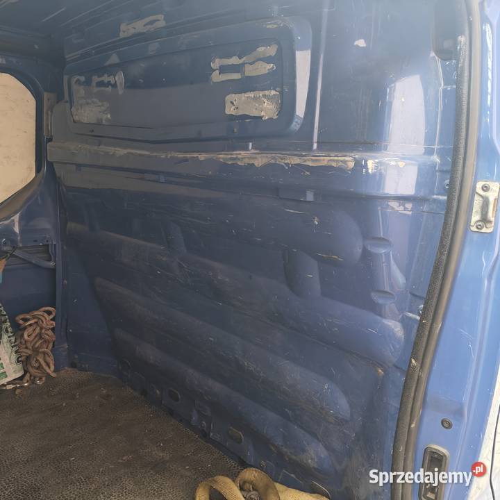 opel vivaro trafic Korycin