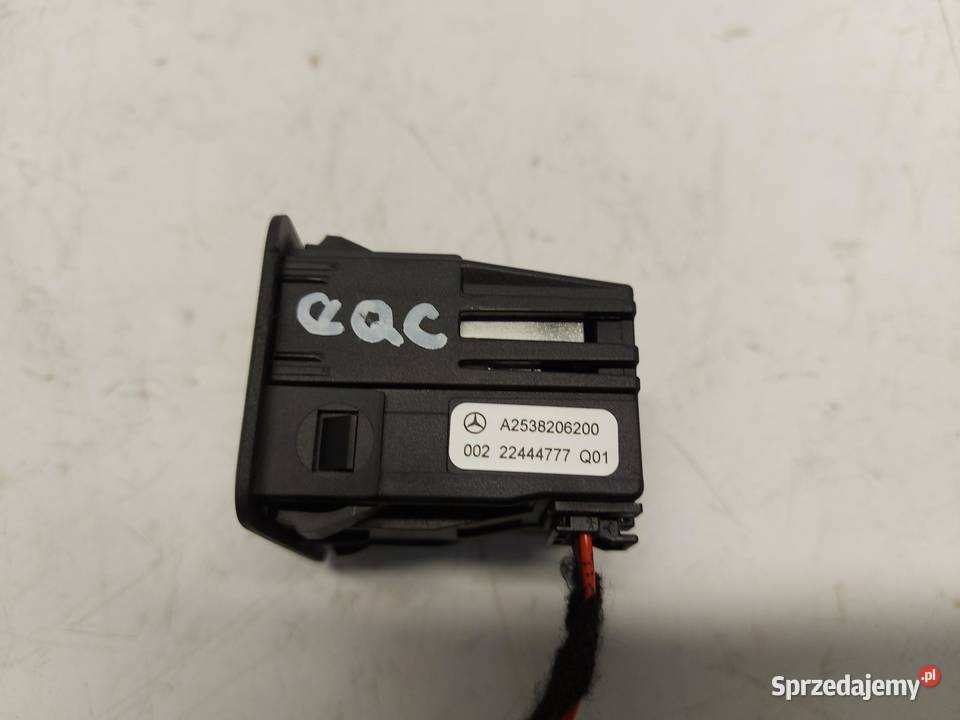 Mercedes EQC 400 W293 GNIAZDO USB A2538206200 sprzedam
