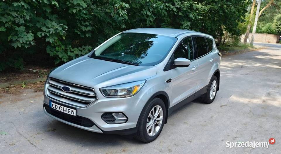 KUGAESCAPE 2019r automat 4X4 Stan perfekcyjny