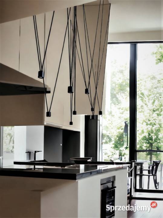 Nowoczesna długa lampa wisząca na antresole Rzeszów