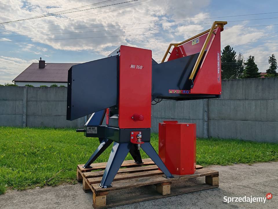 MOCNY Rębak walcowy do gałęzi drewna traktora HR Nasielsk