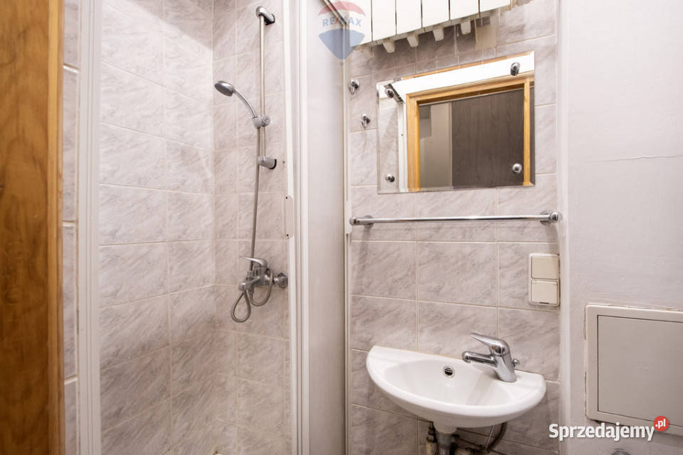 Mieszkanie w kamienicy z 1830 r Rok budowy 1830 Warszawa