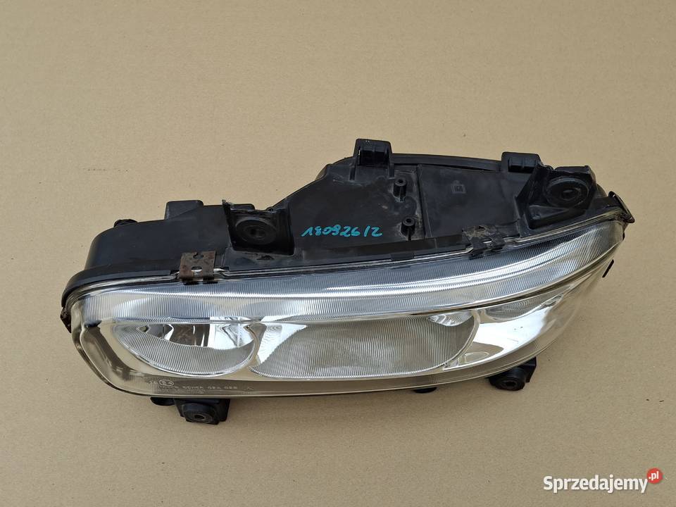 MERCEDES ATEGO REFLEKTOR LEWY ORYGINAŁ LAMPA Bieleń
