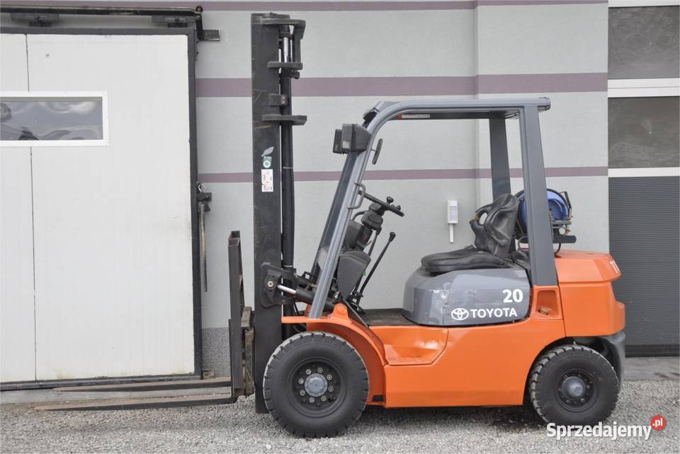 Wózek widłowy Toyota 7FG20 2T Manual Pompowane Sandomierz