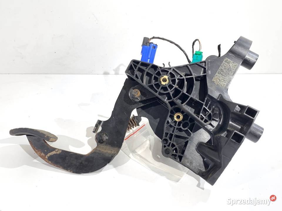 PEDAŁY MANUAL RENAULT TRAFIC III 16 125