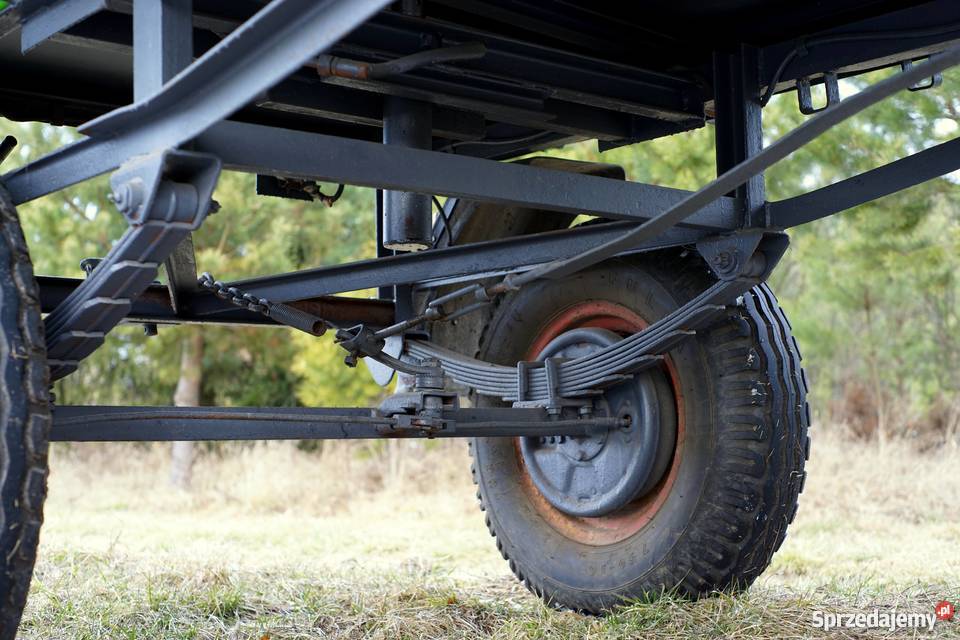 Przyczepa 2stronny wywrot ręczny i z ciągnika Przejazd