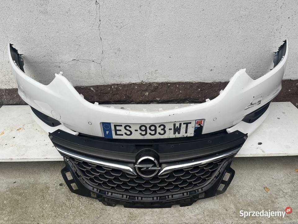 Zderzak przedni Opel zafira C lift 2017 Mielec