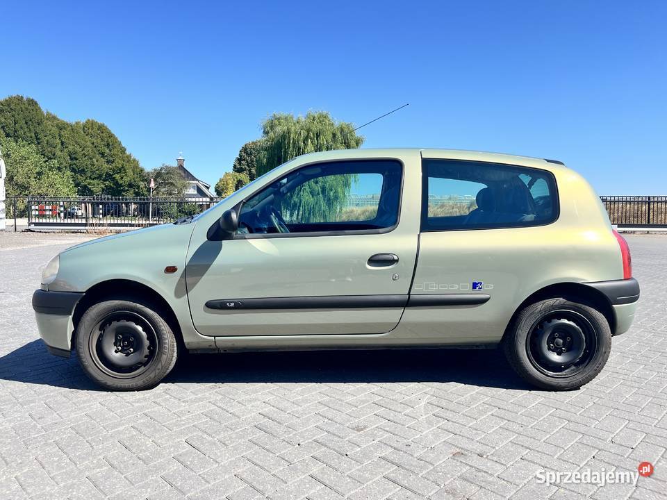 Doinwestowane ekonomicznie Renault Clio II 2000 Siemianowice Śląskie