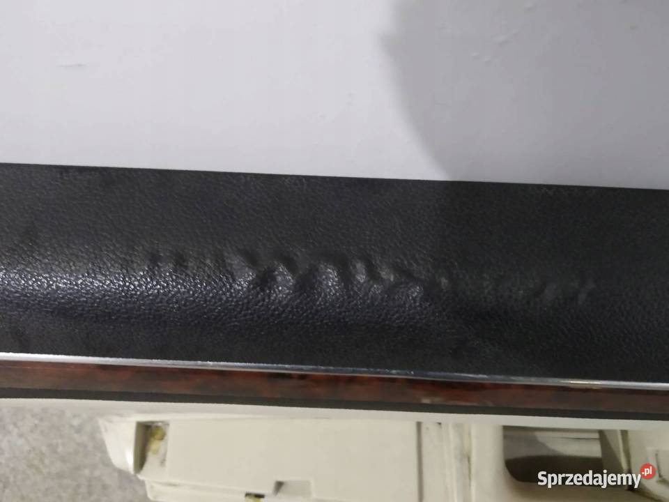 TAPICERKA BOCZEK LEWY PRZÓD 3T Skoda Superb II