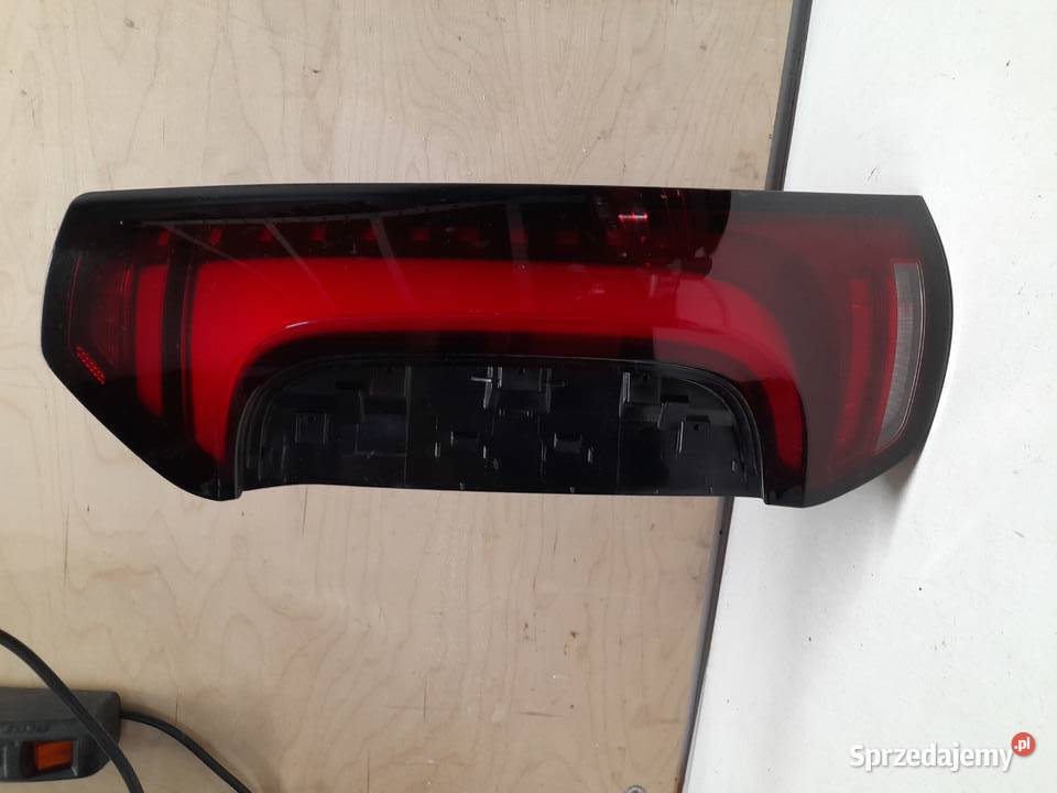 VW T7 TRANSPORTER LAMPA PRAWA TYLNA TYŁ LED Lampy tylne Goleniów