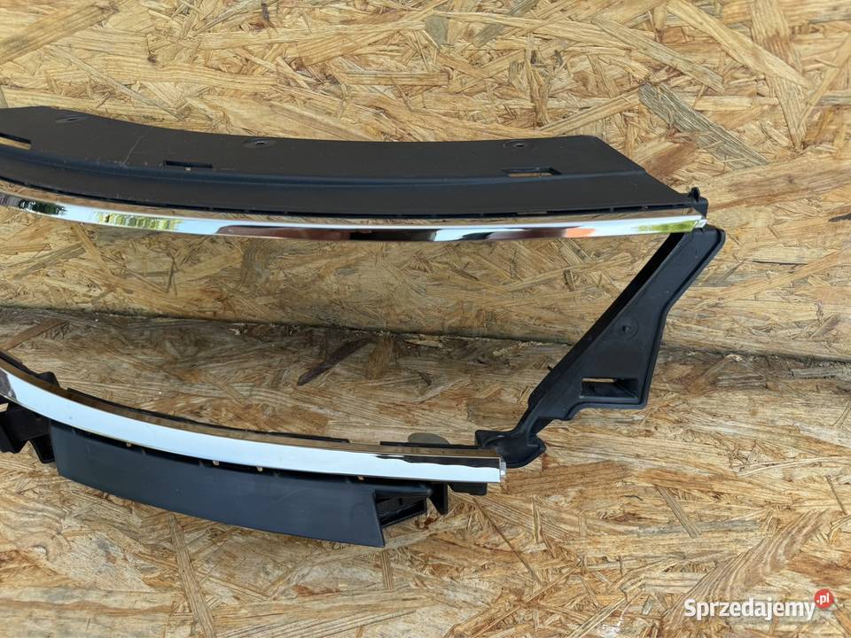 Ramka chrom lampy przód prawa rh Opel mokka II 2 Sieraków