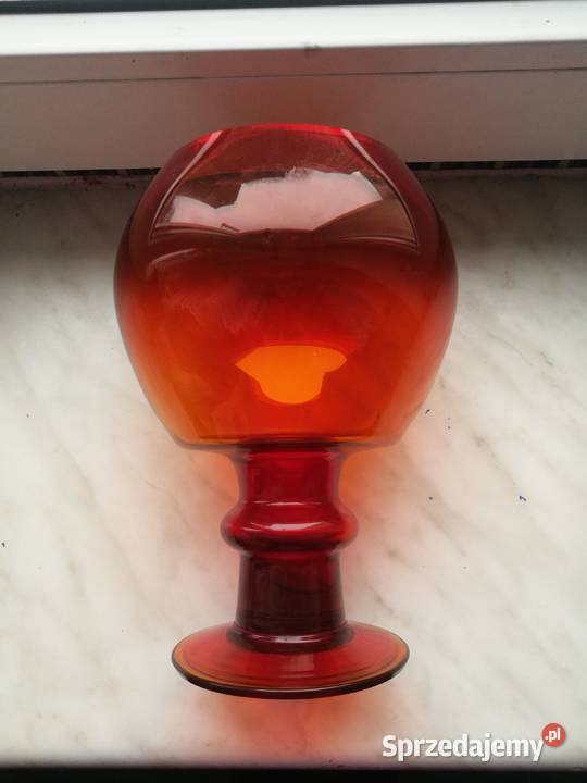 Wazon puchar Ząbkowice prl świeci w uv Porcelana i szkło zachodniopomorskie Choszczno