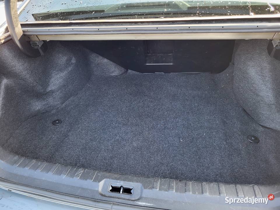 Buick Lucerne V8 klimatyzacja Komorów