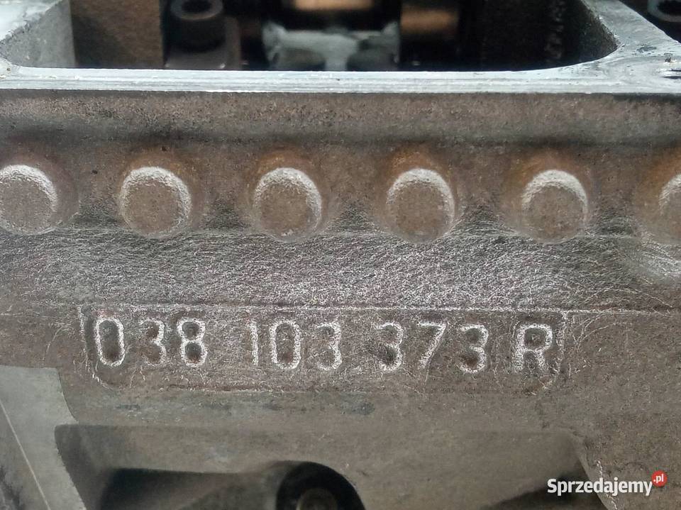 GŁOWICA KOMPLETNA 038103373R 19 TDI VW osobowe świętokrzyskie