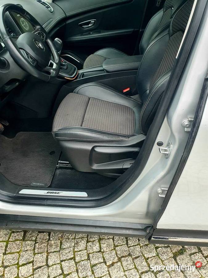 Super stan samo parkuje Scenic Stary Sącz