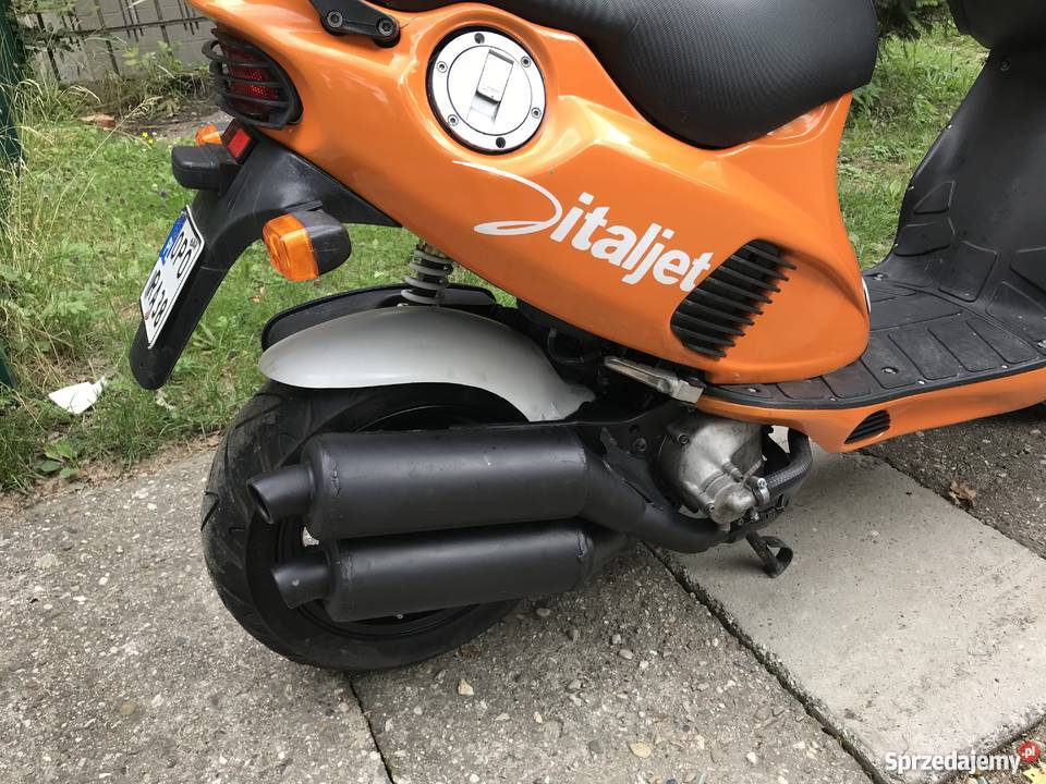 Italjet Formula 12550 Bicylindro AMaeroxrunner nieuszkodzony Łaziska