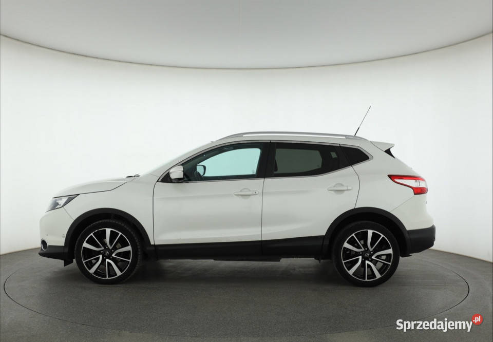 Nissan Qashqai 12 DIGT biały Qashqai Piaseczno