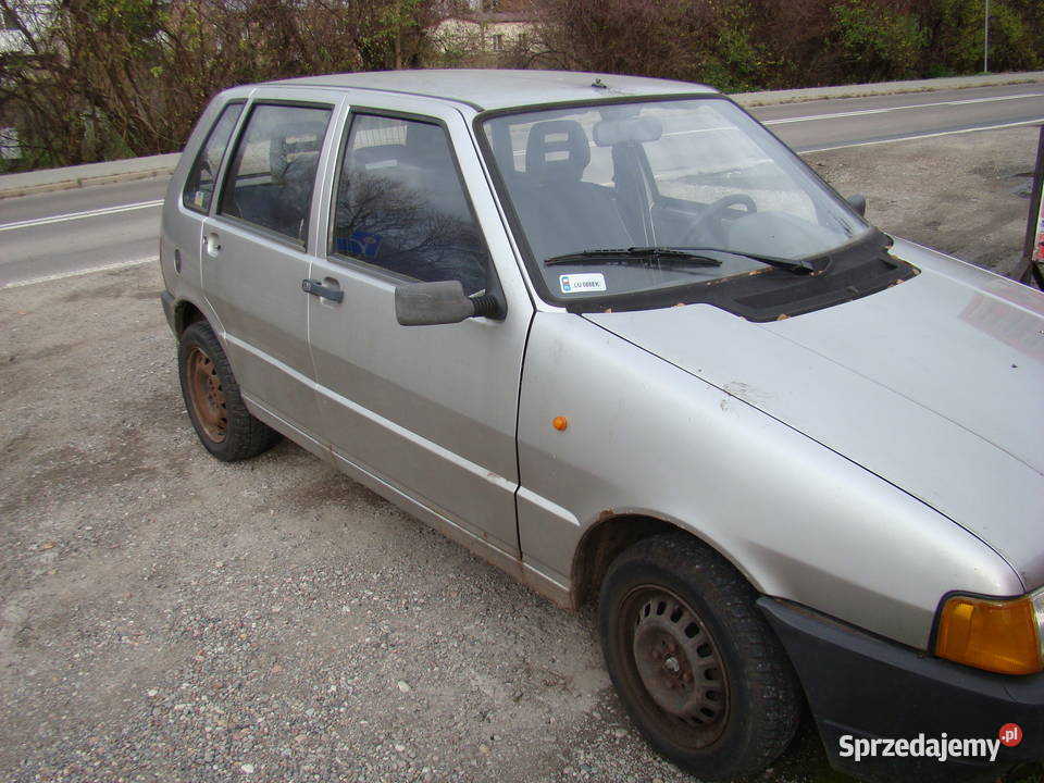 Fiat UNO 900 2001r