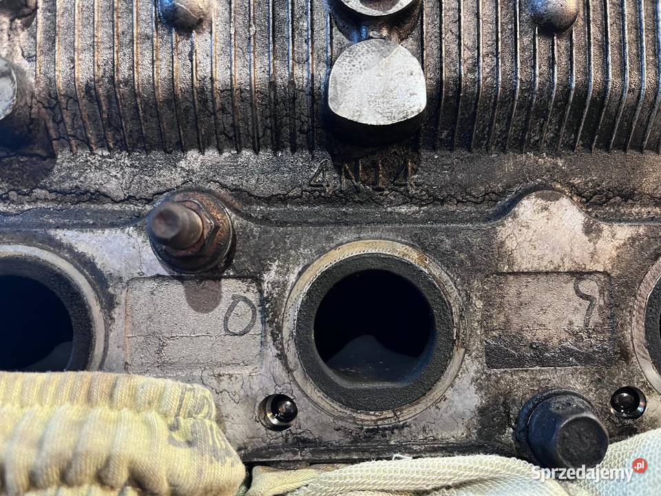 Głowica Mitshubishi Outlander 22 4N14 Głowice cylindrów Oleszna