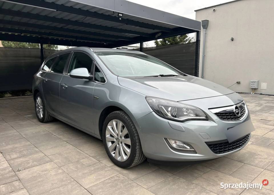 Opel Astra J Sports Tourer 14Turbo 140 klimatyzacja śląskie