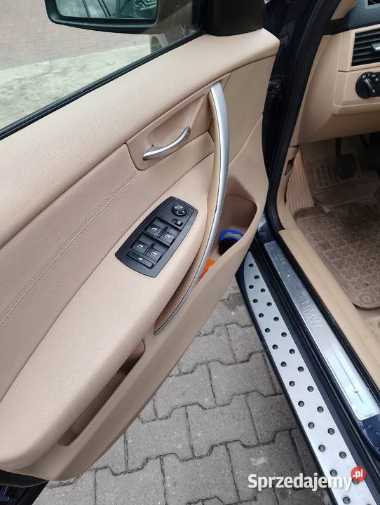 BMW X3 driver 44 Trawniki