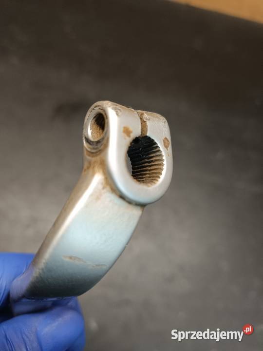 Dźwignia zmiany biegów nóżka silnik części Motoryzacja Gołaczewy